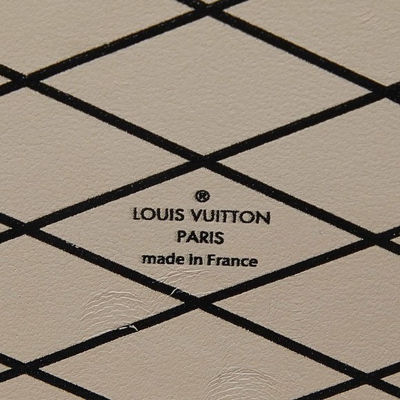 LOUIS VUITTON Monogram Canvas Petite Malle Bag - Picture 8 of 8